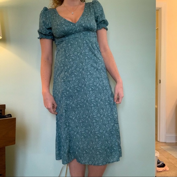 Green floral dress from Verge Girl - Picture 3 of 4